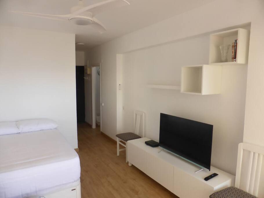 Estudio Nefeli Primera Linea Playa Amazing Views 贝纳尔马德纳 外观 照片