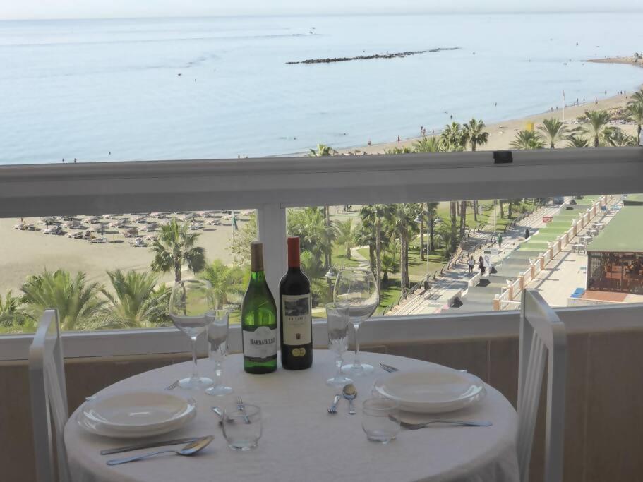 Estudio Nefeli Primera Linea Playa Amazing Views 贝纳尔马德纳 外观 照片