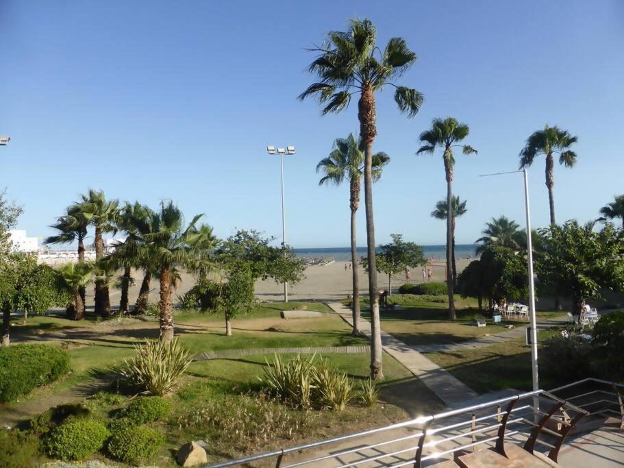 Estudio Nefeli Primera Linea Playa Amazing Views 贝纳尔马德纳 外观 照片