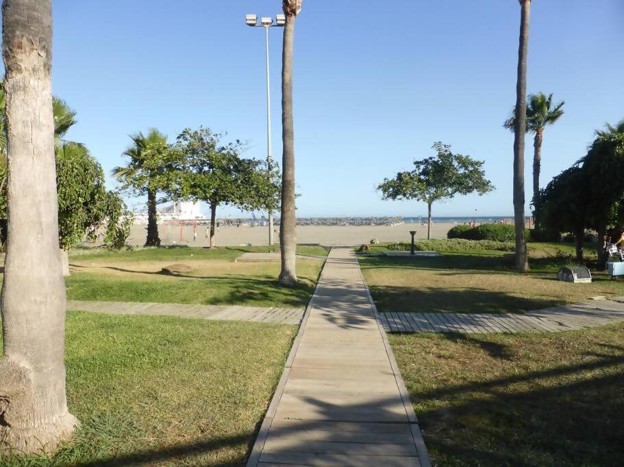 Estudio Nefeli Primera Linea Playa Amazing Views 贝纳尔马德纳 外观 照片